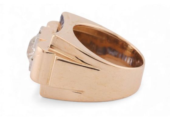 Retro old mine diamond and sapphire tank ring in 18kt yellow gold and platinum