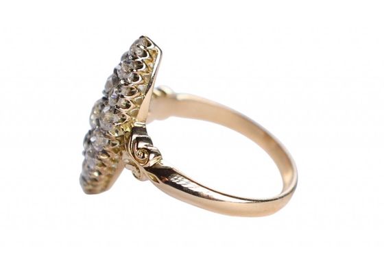 18ct Gold Diamond Marquise Ring