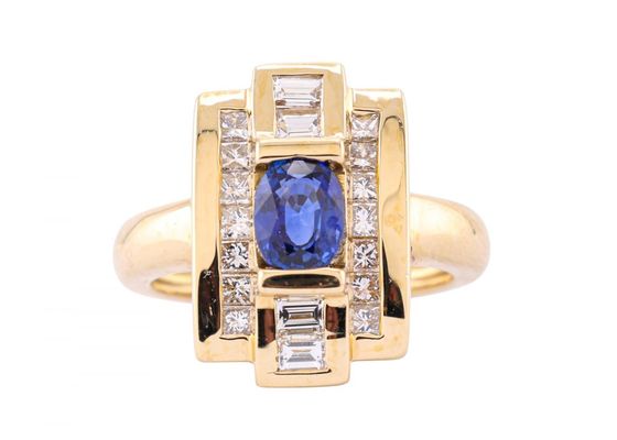 18K YELLOW GOLD SAPPHIRE AND DIAMOND RING