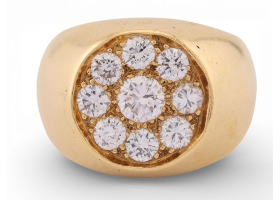 18ct Gold Diamond Cluster Signet Ring18ct Gold Diamond Cluster Signet Ring