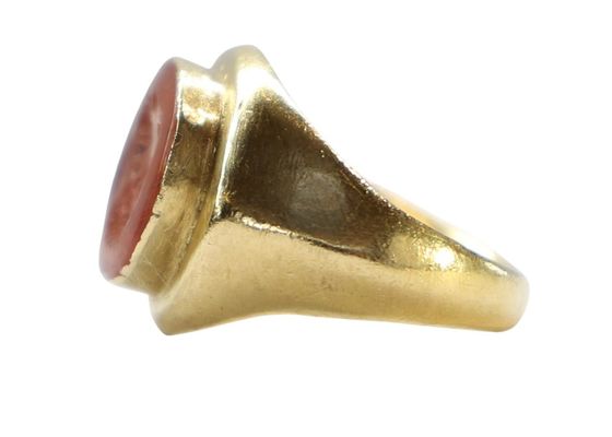 Gold Carnelian Intaglio Signet Ring