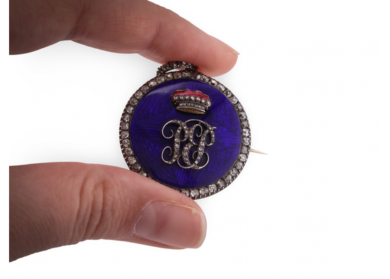 Victorian Circular Diamond And Enamel Brooch/Pendant In Silver On Gold