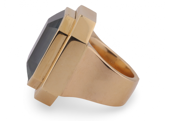 18ct Gold Aquamarine Cocktail Ring 40ct