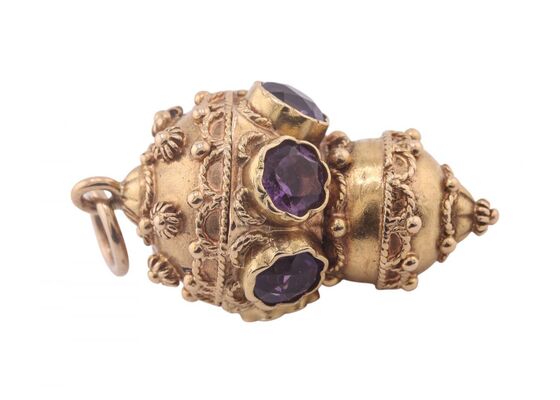 ETRUSCAN REVIVAL AMETHYST AND GOLD TAILSMAN PENDANT