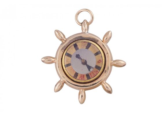 EDWARDIAN SHIP'S WHEEL COMPASS PENDANT, CIRCA 1910