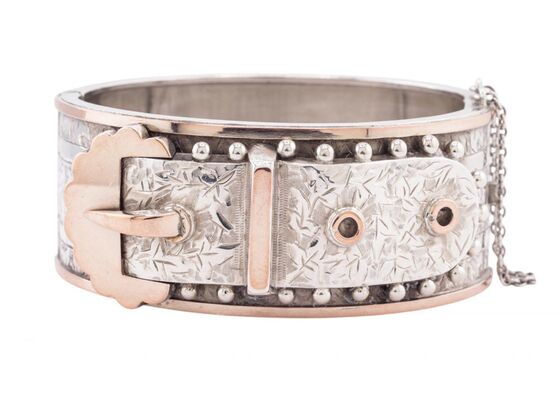 VICTORIAN SILVER AND GOLD BUCKLE BANGLE, CIRCA 1885VICTORIAN SILVER AND GOLD BUCKLE BANGLE, CIRCA 1885