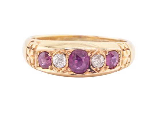 VICTORIAN RUBY AND DIAMOND RING, 1900